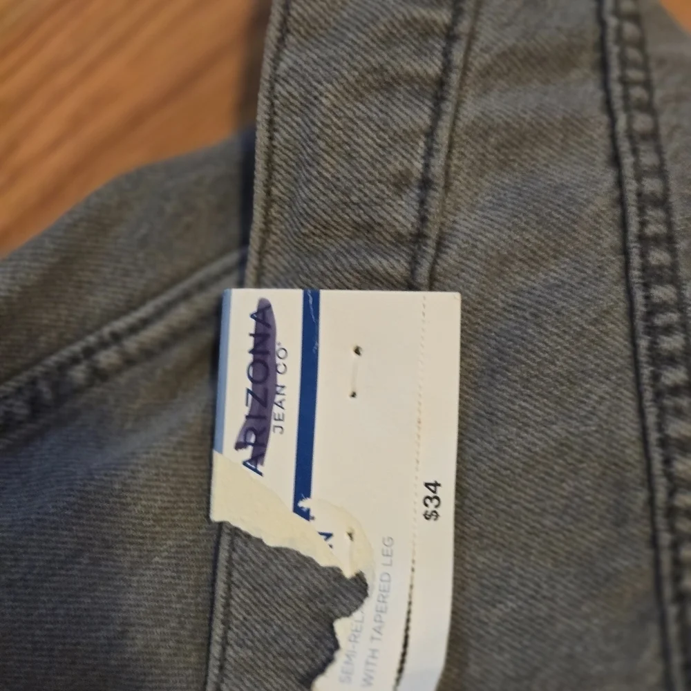 Arizona Jean Company Junior Size 19 Light Gray Relaxed Jeans